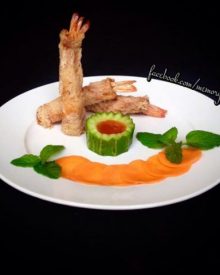Bánh rế cuốn tôm giòn rụm, bé nào cũng mê