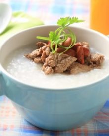 Cháo đậu đỏ thịt bò